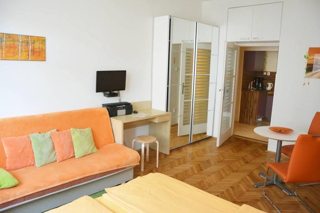 Apartmany Machek Prague Ngoại thất bức ảnh